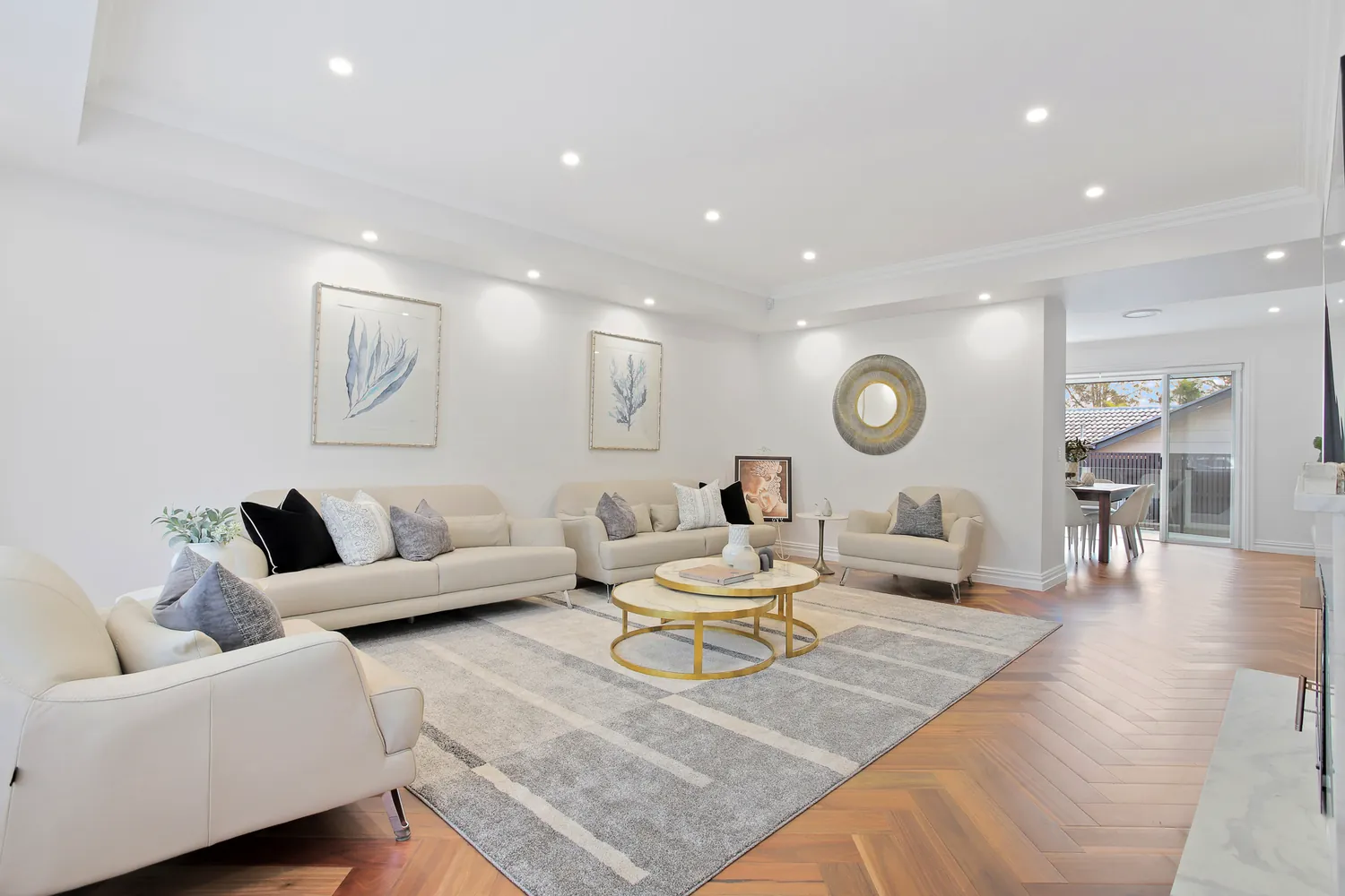Formal lounge