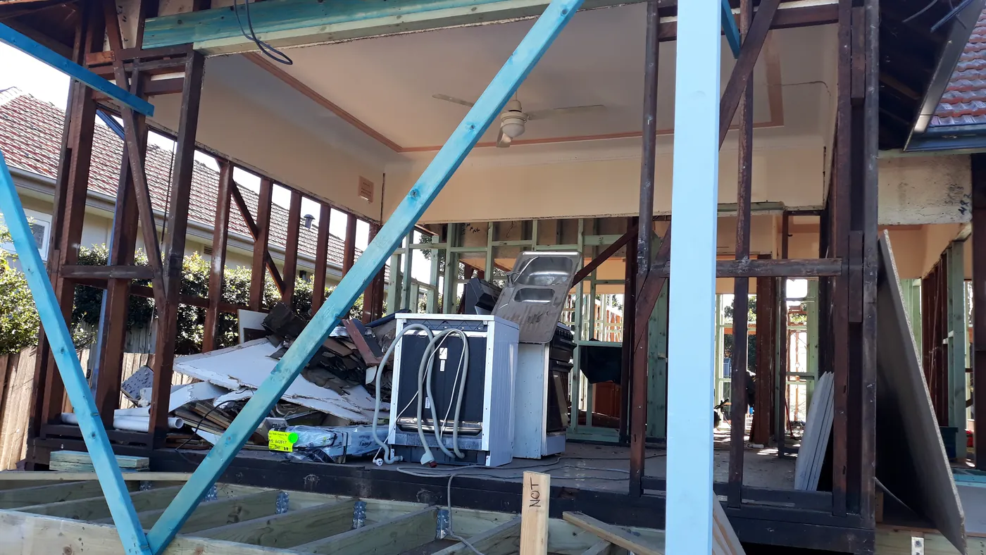 Rear alfresco during structural framing